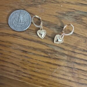 Chic Gold Heart Dangle Earrings